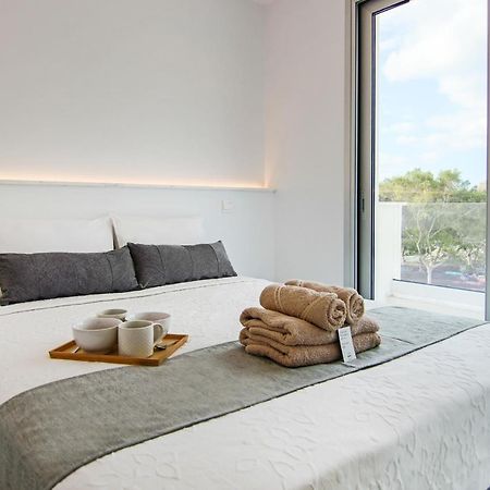 Phaedrus Living - Seaside Executive Flat Harbour 204 Appartement Paphos Buitenkant foto