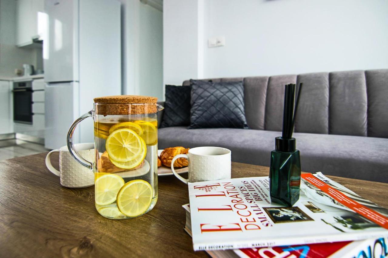 Phaedrus Living - Seaside Executive Flat Harbour 204 Appartement Paphos Buitenkant foto