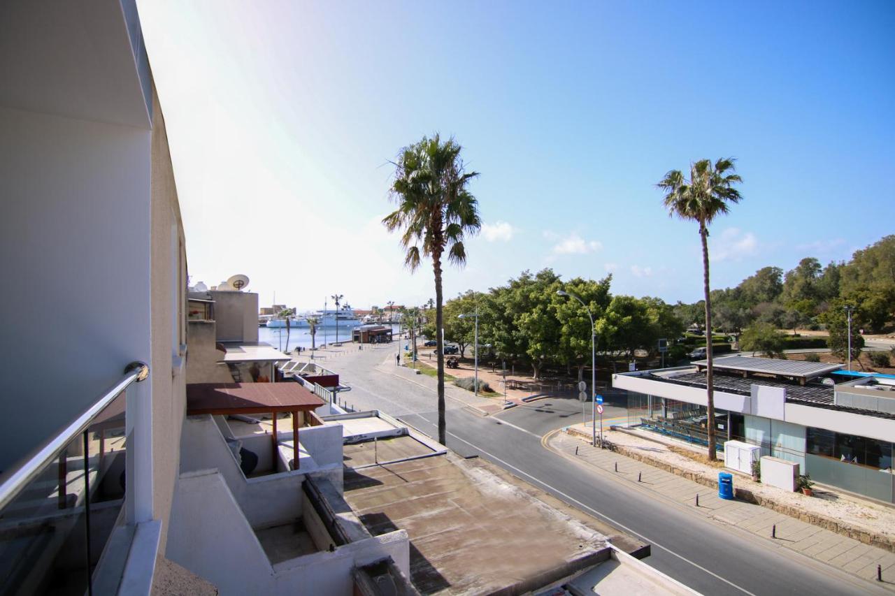 Phaedrus Living - Seaside Executive Flat Harbour 204 Appartement Paphos Buitenkant foto